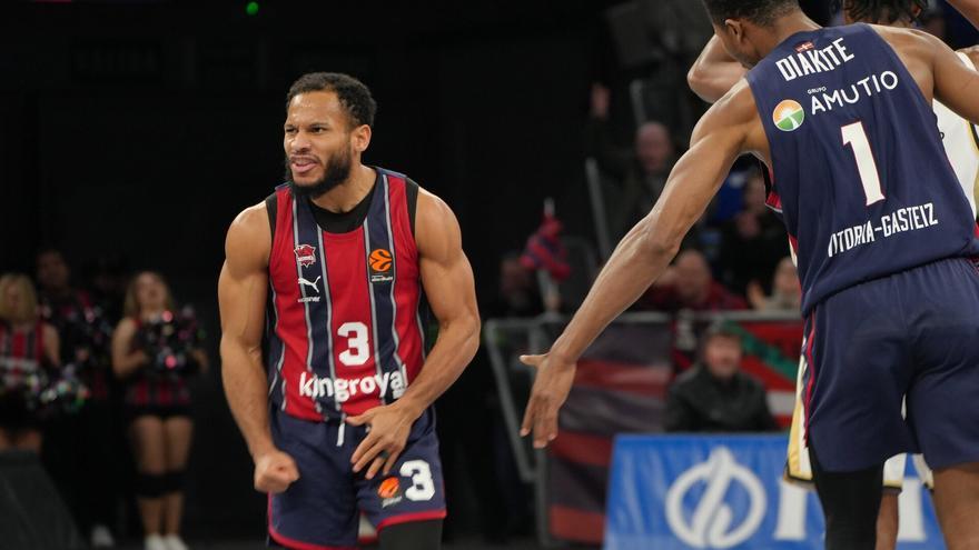 Nowell se resiste a claudicar