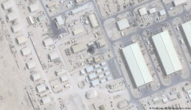 Qatar confirma evacuación de personal de base estadounidense