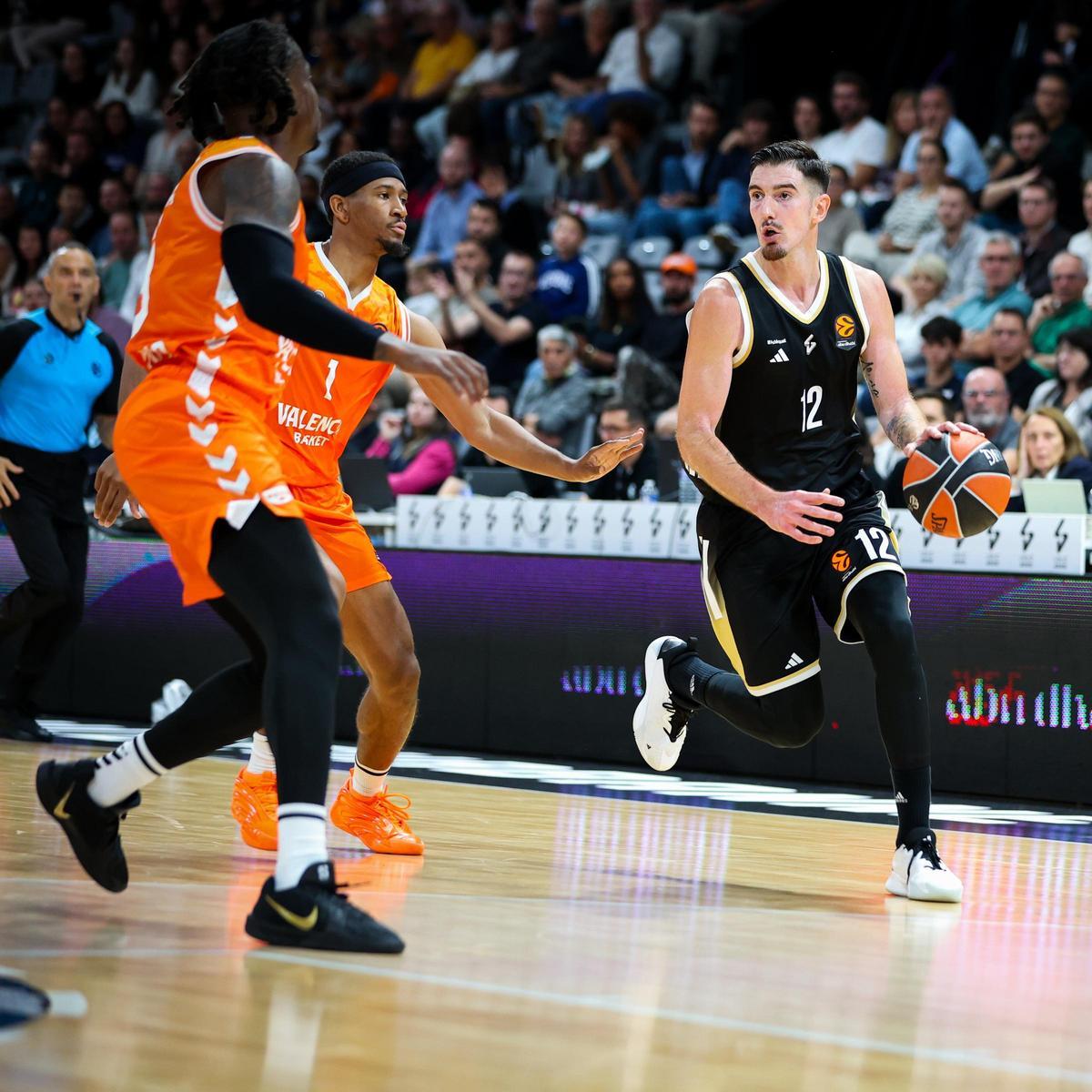 El Valencia Basket se reencontró con Nando de Colo