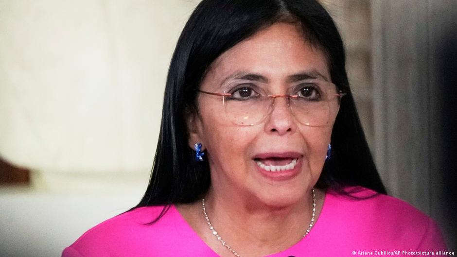 ¿Quién es Delcy Rodríguez, presidenta interina de Venezuela? – DW – 05/01/2026