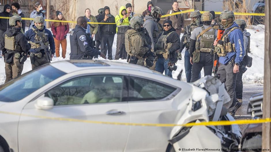 Investigación de asesinato cometido por ICE genera polémica – DW – 11/01/2026