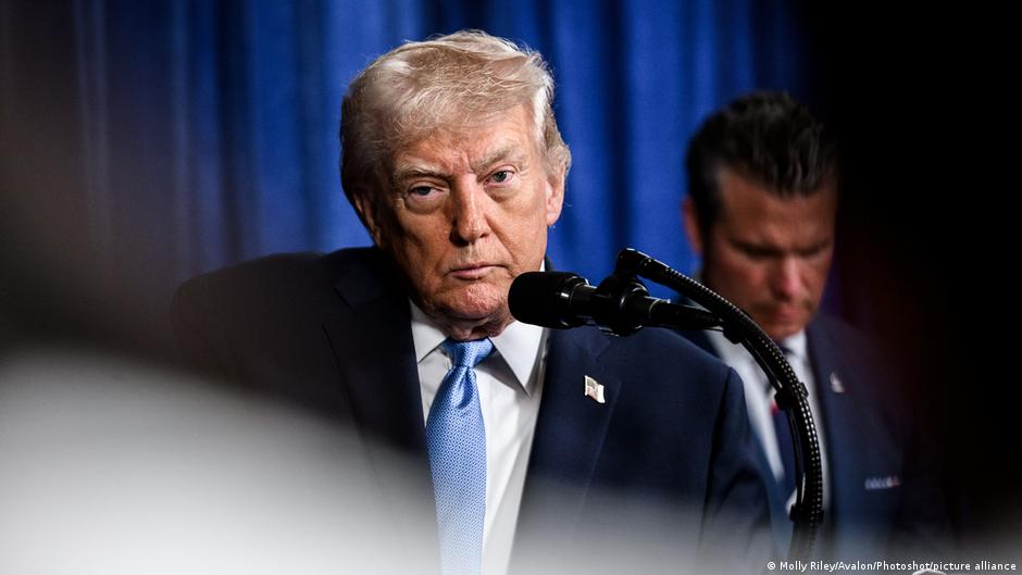 Trump anuncia ataques a cárteles que "controlan" México – DW – 09/01/2026