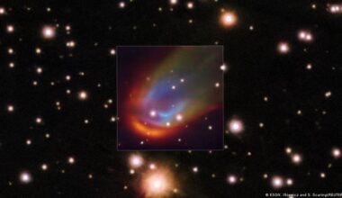 Estrella muerta produce inexplicable onda de choque colorida