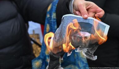 Así ahoga las protestas la represión estatal de Irán