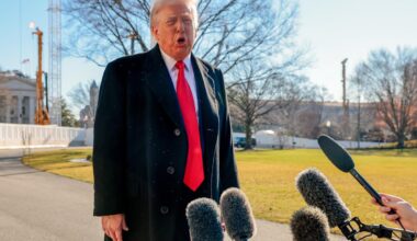 Trump critica a Powell como “incompetente o corrupto” tras investigación judicial