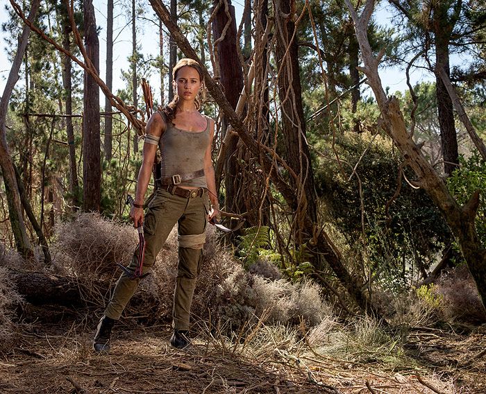 alicia vikander warner