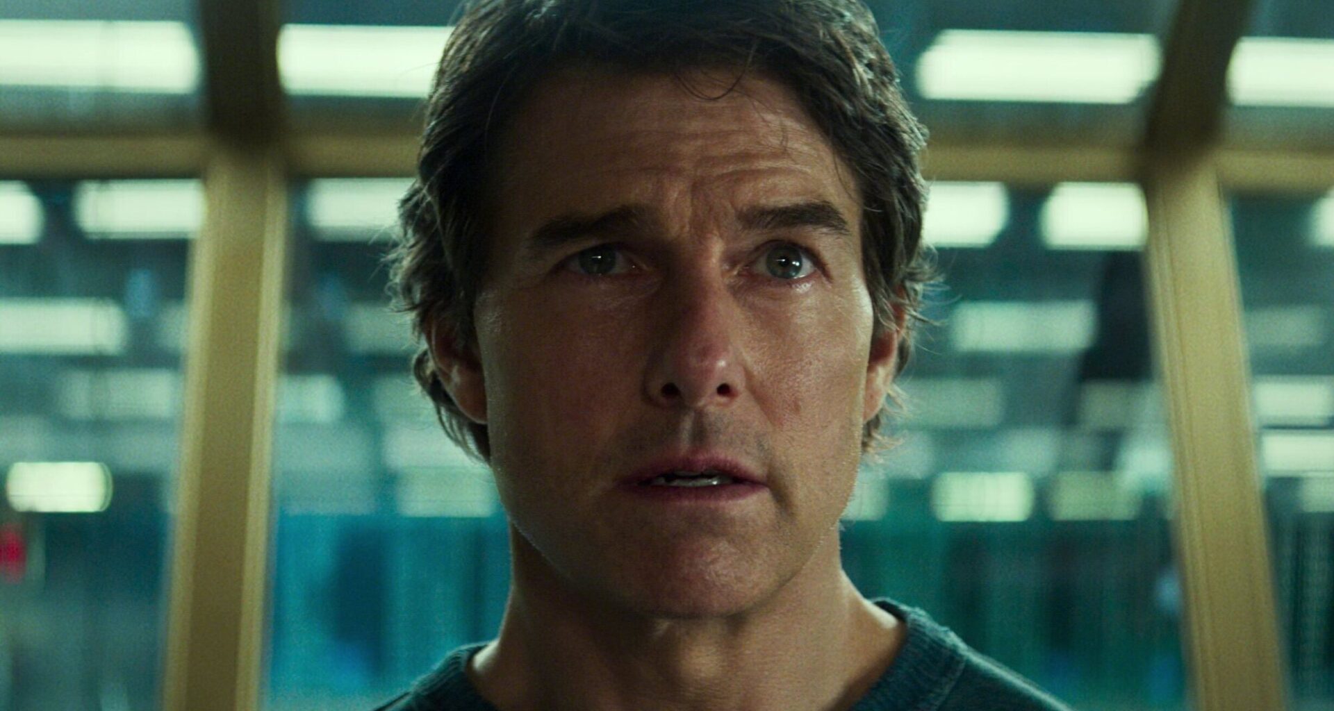 Tom Cruise visita el set de ‘Star Wars: Starfighter’ y acaba rodando una escena con sables láser