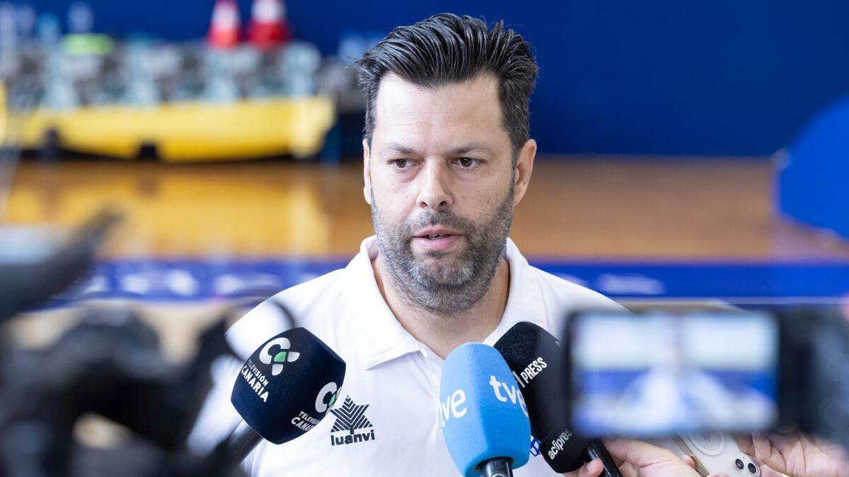 José Carlos Ramos en su presentación en verano como entrenador del Spar Gran Canaria.