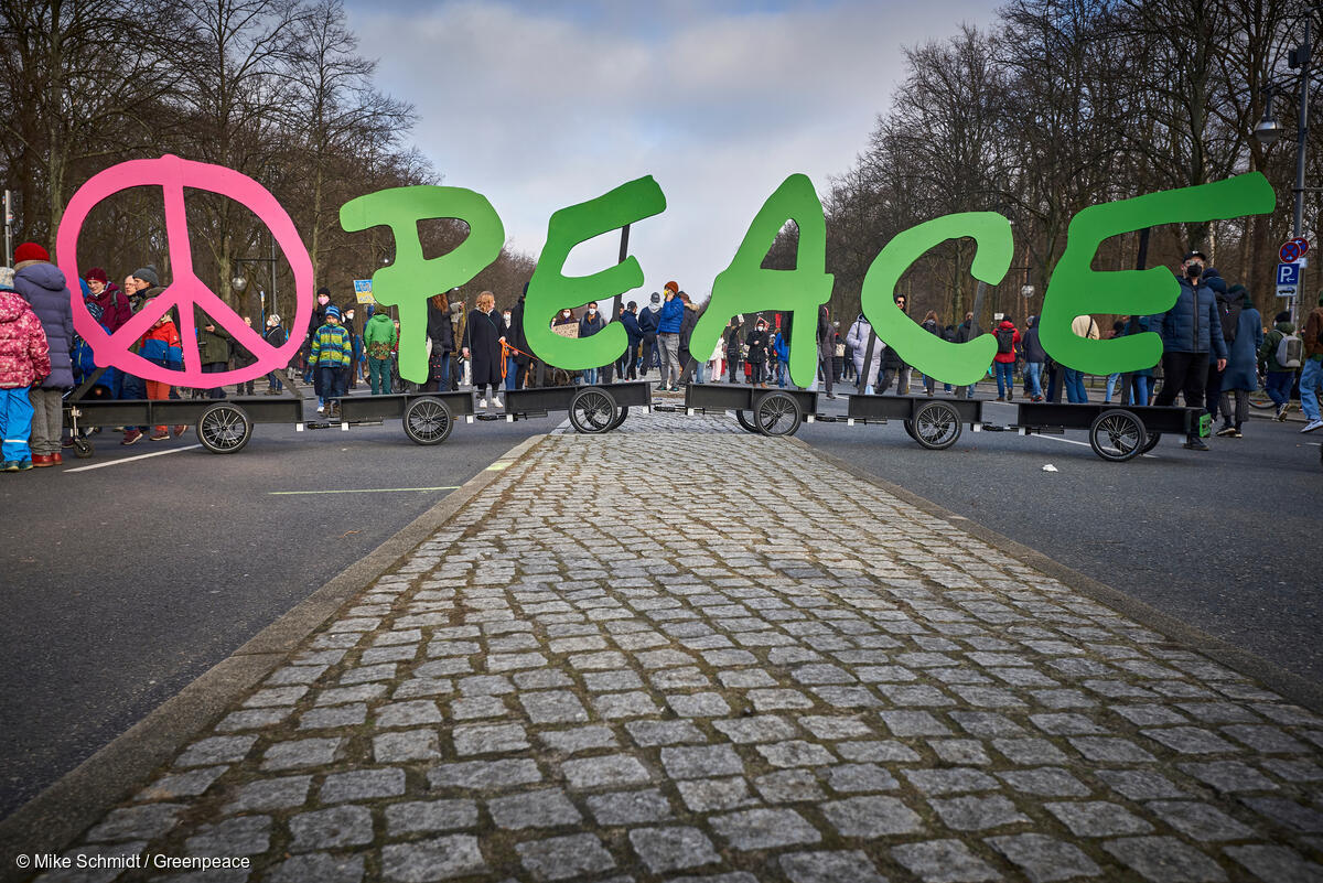 Greenpeace Internacional pide la protección del pueblo venezolano ante la intervención estadounidense motivada por el petróleo.