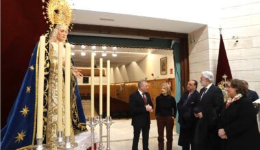 La alcaldesa felicita a la Hermandad de Bondad y Misericordia