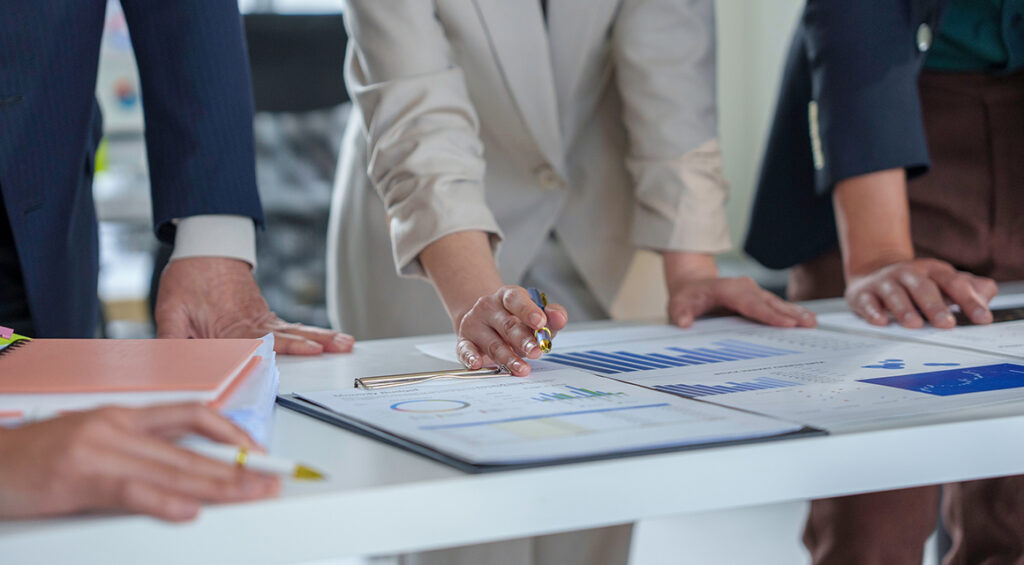 marco legal, trámites e impuestos