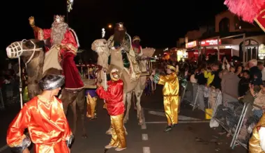Yaiza y Playa Blanca, desatadas de alegría con la visita de los Reyes Magos