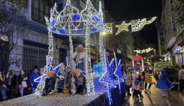 Alrededor de un centenar de niños y niñas de los centros de enseñanza de Monforte participarán como pajes en la Cabalgata de Reyes