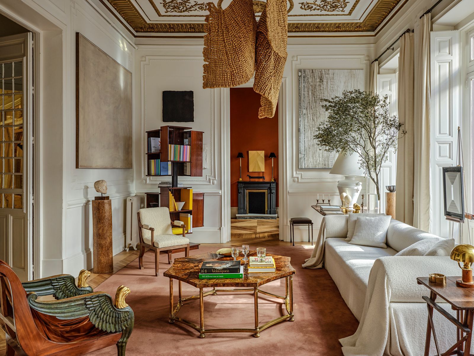 sala estilo maximalista