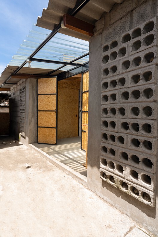 Casa para María / Metriq Estudio - Imagen 6 de 22