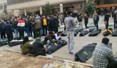 Un alto cargo de Irán eleva a 2.000 los muertos en las protestas contra el régimen | Internacional