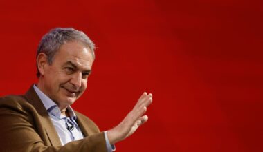 Antidroga se opone a una querella por narcotráfico contra Zapatero y avisa al juez de que recurrirá en apelación si se admite a trámite | Tribunales