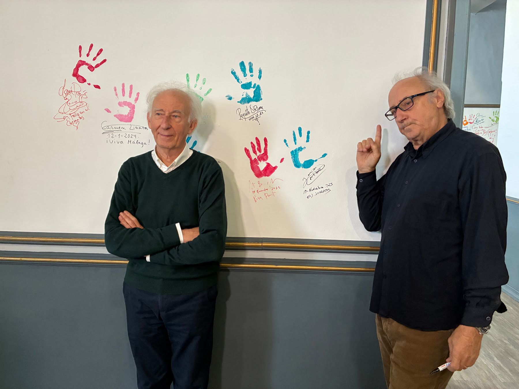 Albert Boadella y Ramón Fontserè estamparon sus manos en el Museo de Huellas del Cervantes.