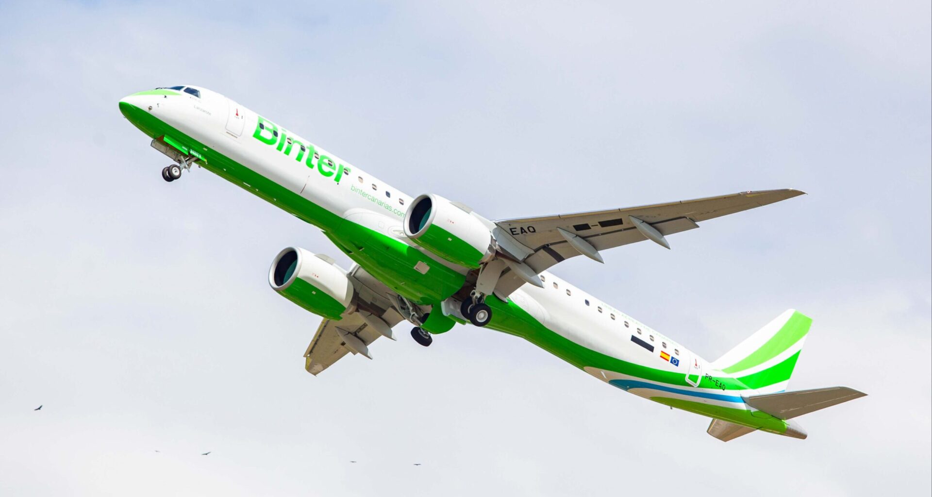 Binter da la bienvenida al nuevo año con vuelos entre Sevilla y Canarias desde 56 euros