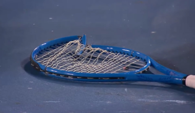 Baghdatis ‘on fire’, el talento quemado que hizo historia en el Open de Australia destrozando raquetas Baghdatis ‘on fire’, el talento quemado que hizo historia en el Open de Australia destrozando raquetas