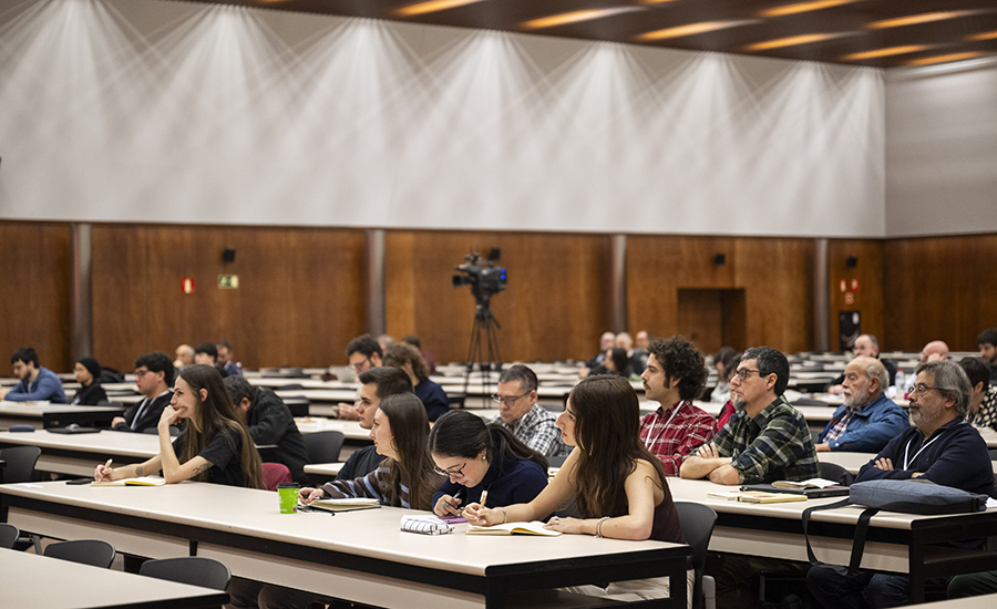 Especialistas asistentes al congreso, en una de las sesiones.