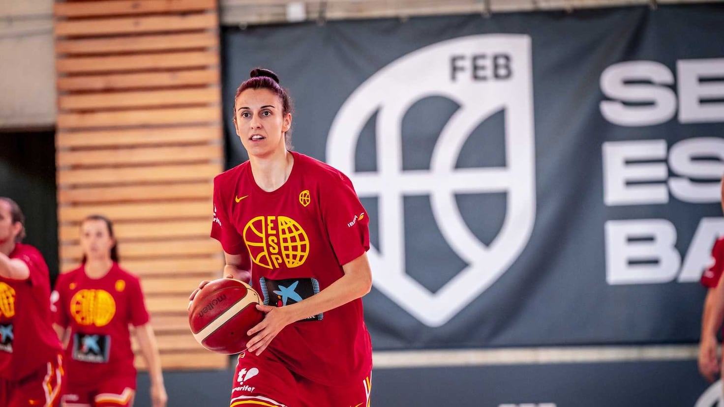 Alba Torrens ficha por el Azulmarino New Travel de la LF Challenge
