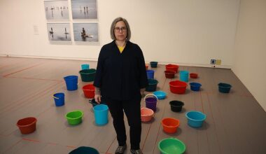 «Atacar lo grande desde lo pequeño me resulta poético»