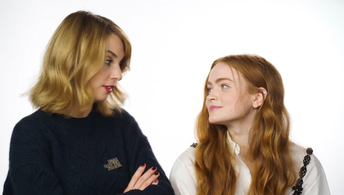 Maya Hawke y Sadie Sink, de Stranger Things, son grandes fans de Mario Kart World