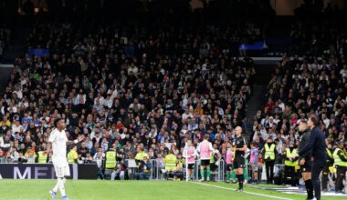 DAZN desvela la reprimenda de Xabi Alonso a Vinicius frente al Real Betis: "¡Qué no te pares y presiones! ¡Venga, una, va!" | Fútbol