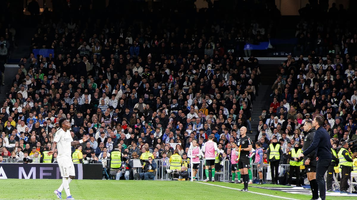 DAZN desvela la reprimenda de Xabi Alonso a Vinicius frente al Real Betis: "¡Qué no te pares y presiones! ¡Venga, una, va!" | Fútbol