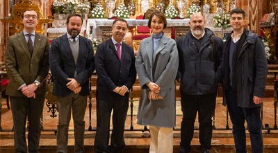 Geraldine B. Roman, miembro de la Cámara de Representantes de Filipinas, visita la Hermandad de la Macarena