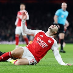 El Liverpool reanima la Premier