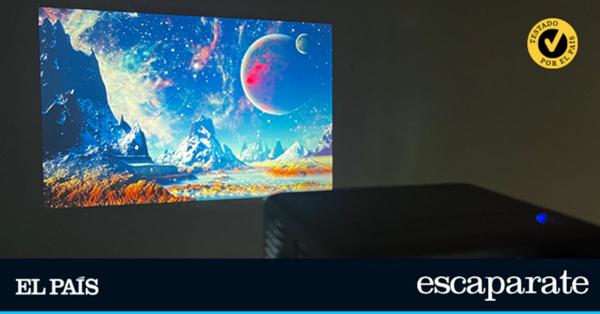 Elegimos los mejores proyectores portátiles para ver películas | Comparativas | Escaparate