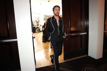 Ryan Gosling muestra estilo relajado