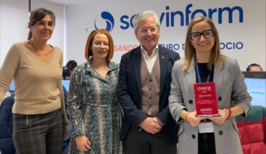 Servinform abre su primer centro en Valladolid y recibe el Premio Crece AEERC 2025 por su impulso al empleo y la innovación en atención al cliente