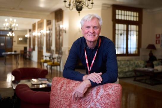 “Si alguien quisiera hacer daño, hoy es más fácil fabricar una bomba que una célula sintética”