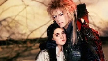 Jennifer Connelly y David Bowie