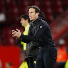 Iñigo: “Tenemos un terreno de juego de juego que no es digno de Primera; me da vergüenza”