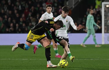 Aprobados y suspensos del Racing contra el Zaragoza: Manex Lozano, goleador inesperado