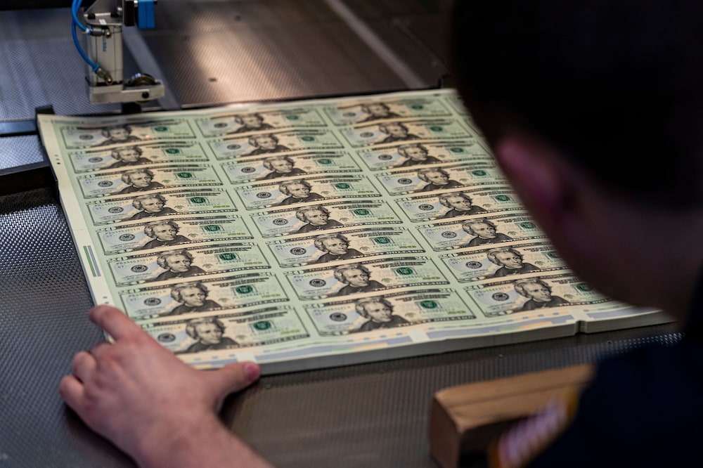 Operations Inside The Bureau of Engraving and Printing