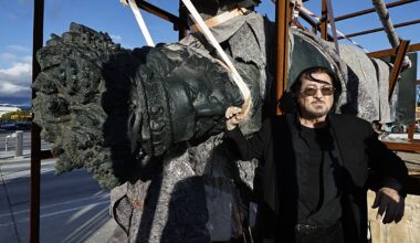 Ginés Serrán, el artista de las esculturas gigantes del Puerto: «Que las juzgue el pueblo y no cuatro personas»