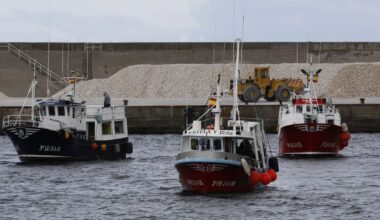 La bajura prevé su «desaparición» con los nuevos controles europeos a la pesca - La Voz de Galicia