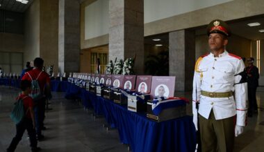 Cuba recibe con honores los restos de los 32 soldados muertos durante el ataque de Trump a Venezuela