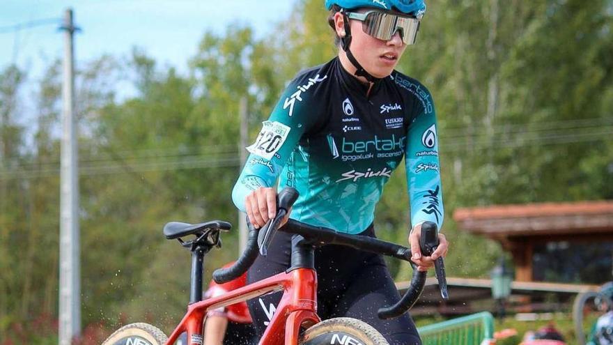 Nahia García es convocada para participar en el Europeo de ciclocrós