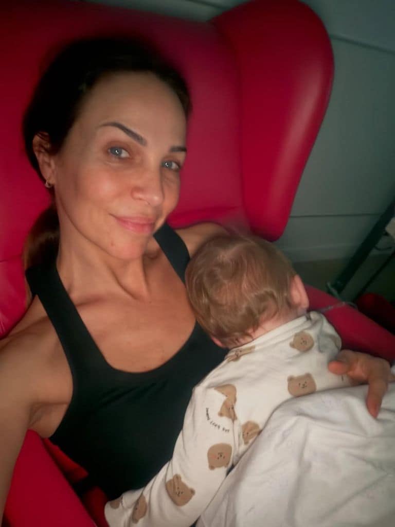 El bebé estuvo ingresado cinco días en Elche, pues la pareja pasó la Nochevieja en Santa Pola (Alicante)