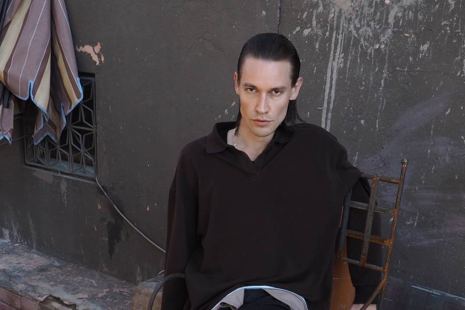 Achilles Ion Gabriel sale de Camper