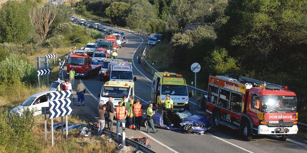 motor vehicle, vehicle, emergency, emergency vehicle, mode of transport, transport, crash, emergency service, fire apparatus, traffic,