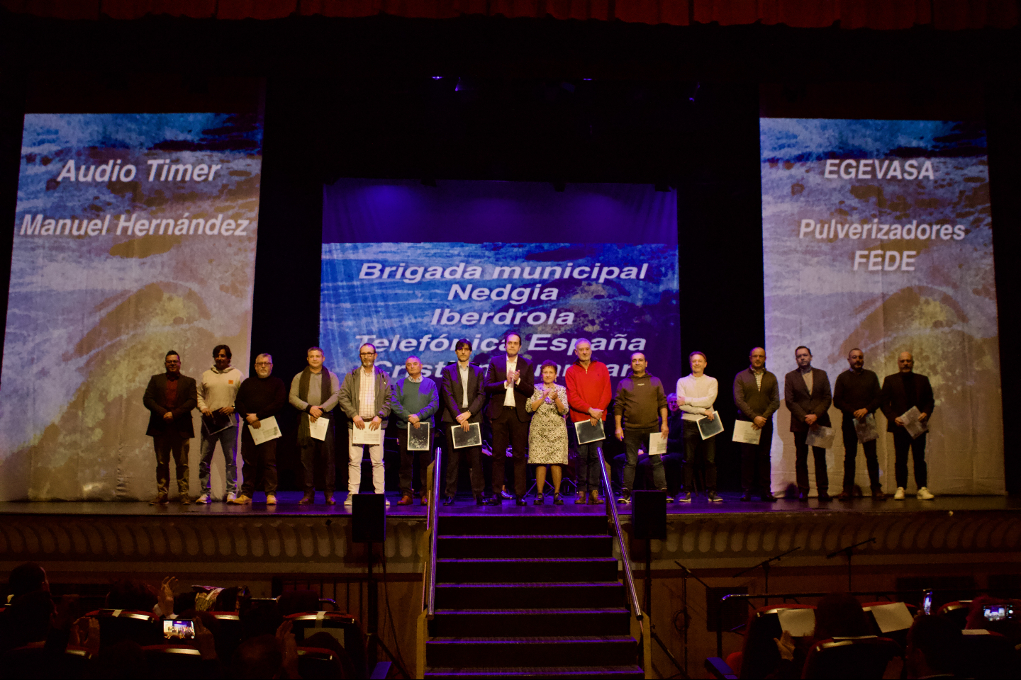 Cheste clausura su XXVIII Muestra de Teatro No Profesional con la entrega de premios y la comedia “Regálame una Noche”