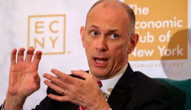 Powell es un "presidente de primera línea", dice Goolsbee de la Fed