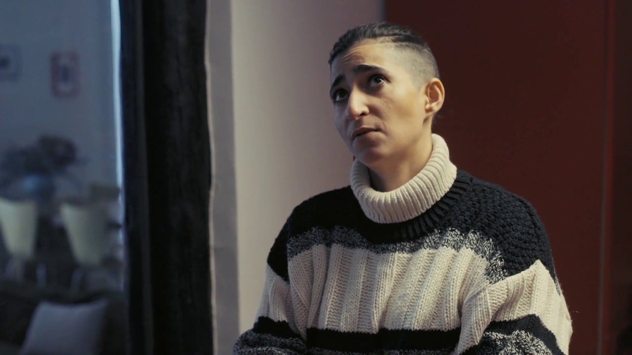 Alba Flores reconoce que le hubiera gustado que su familia fuera "más combativa" contra el régimen franquista, pero contextualiza a Lola Flores